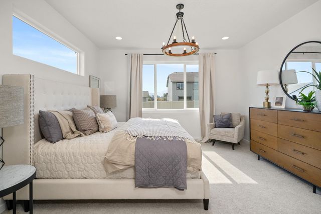 24785 E Blue Ridge Ave, Liberty Lake, WA 99019