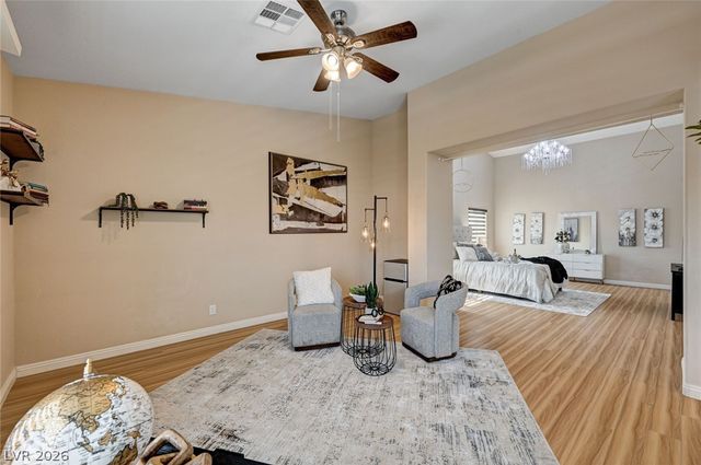 8223 Saddleback Ledge Avenue, Las Vegas, NV 89147