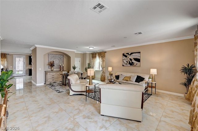 8223 Saddleback Ledge Avenue, Las Vegas, NV 89147