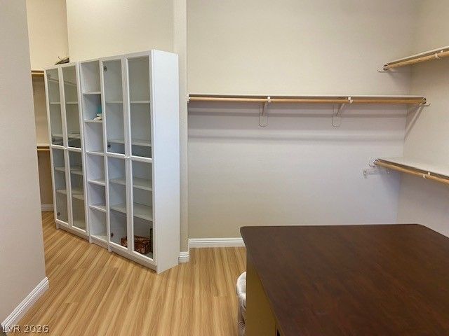 8223 Saddleback Ledge Avenue, Las Vegas, NV 89147