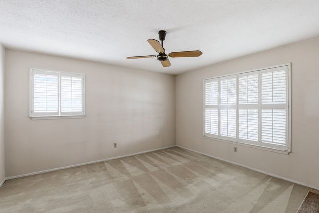 3820 Walton Avenue, Fort Worth, TX 76133