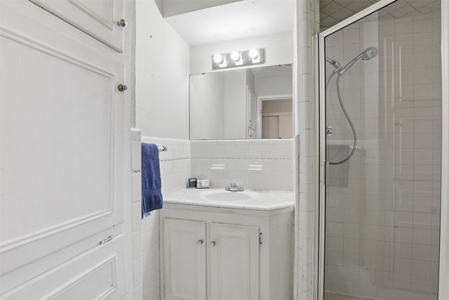 3820 Walton Avenue, Fort Worth, TX 76133