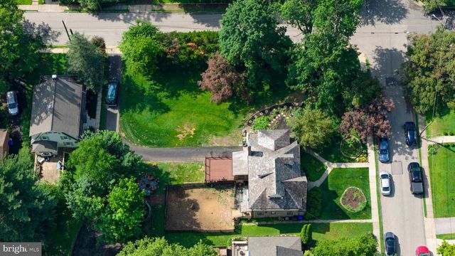 203 HEWETT RD, Wyncote, PA 19095
