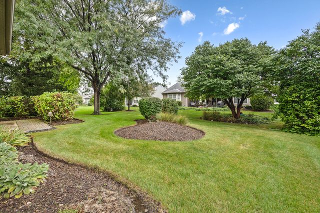13199 W Essex Lane, Huntley, IL 60142