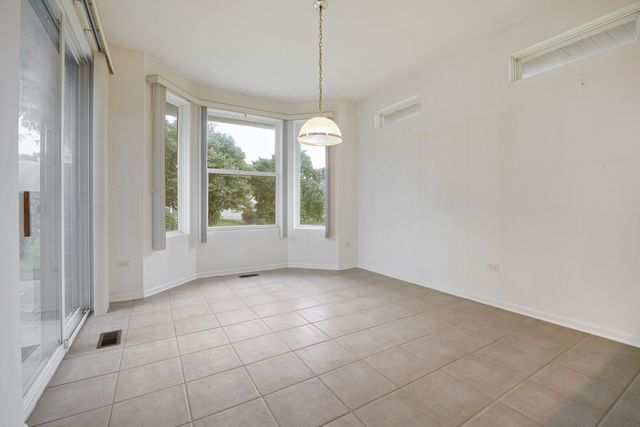 13199 W Essex Lane, Huntley, IL 60142