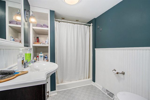 10933 Portage Road, Portage, MI 49002