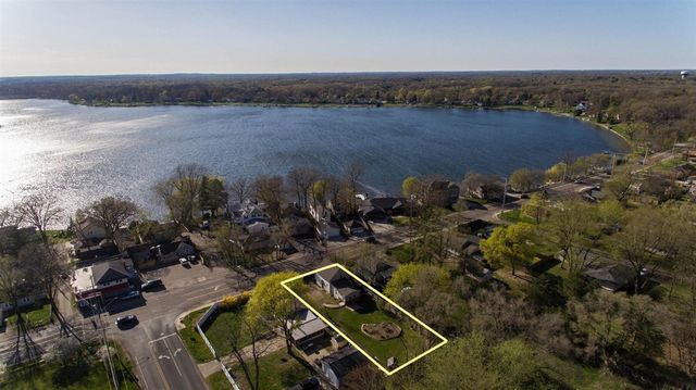 10933 Portage Road, Portage, MI 49002