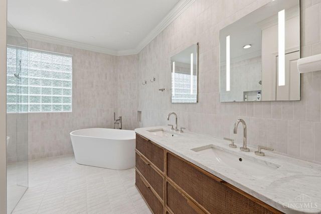 1430 Riverside Drive, Cincinnati, OH 45202