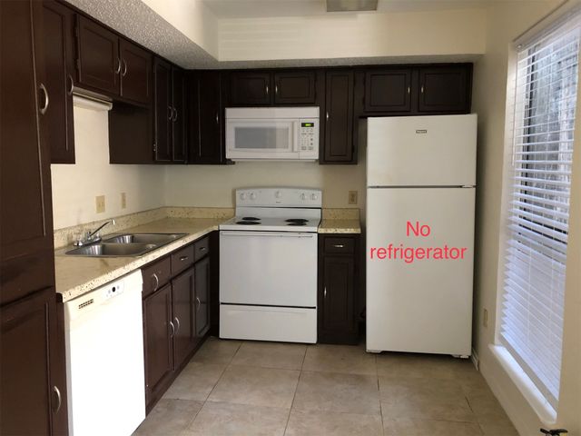 9829 Walnut Street O104, Dallas, TX 75243