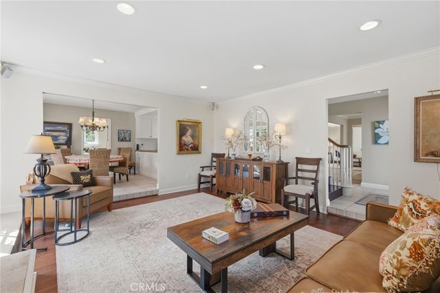 2552 Sunset, Riverside, CA 92506