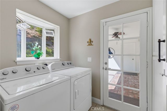 2552 Sunset, Riverside, CA 92506