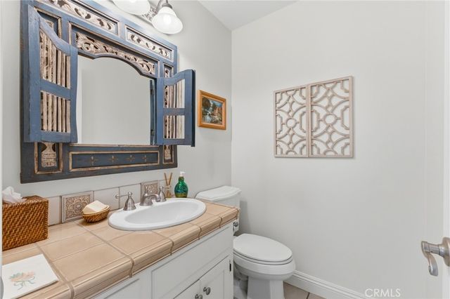2552 Sunset, Riverside, CA 92506