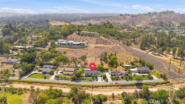 2552 Sunset, Riverside, CA 92506