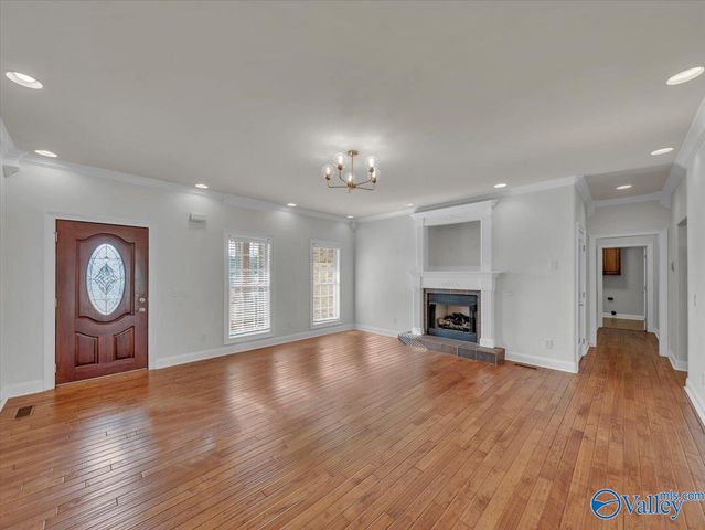 105 Patdean Drive, Huntsville, AL 35811