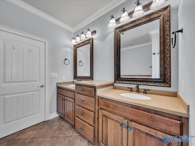 105 Patdean Drive, Huntsville, AL 35811