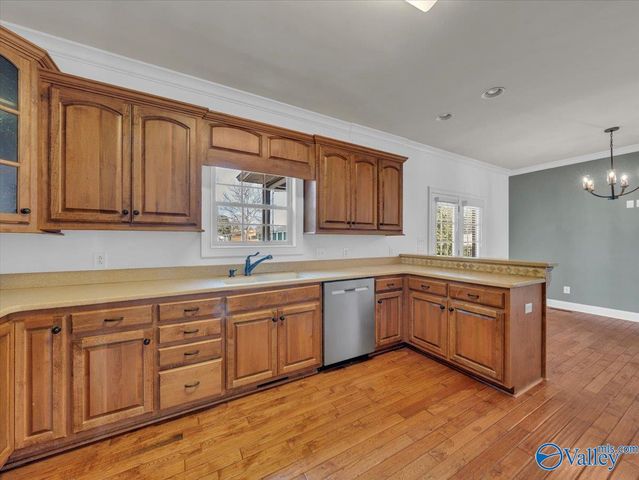 105 Patdean Drive, Huntsville, AL 35811