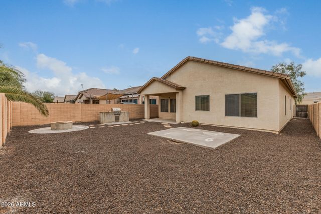 37064 W MONDRAGONE Lane, Maricopa, AZ 85138