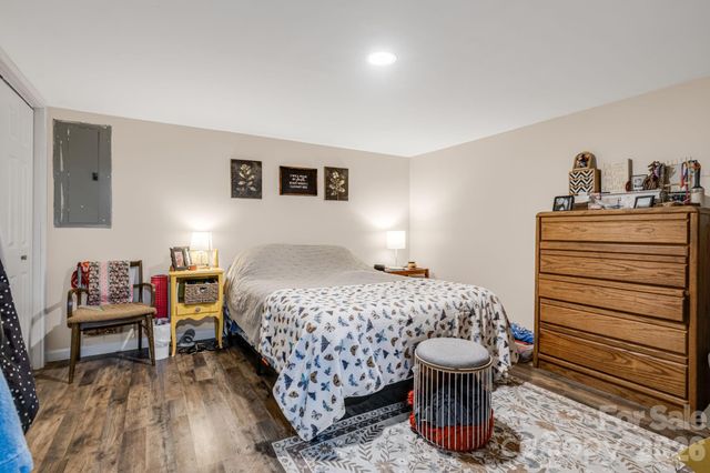 440 Royal Pines Drive, Arden, NC 28704