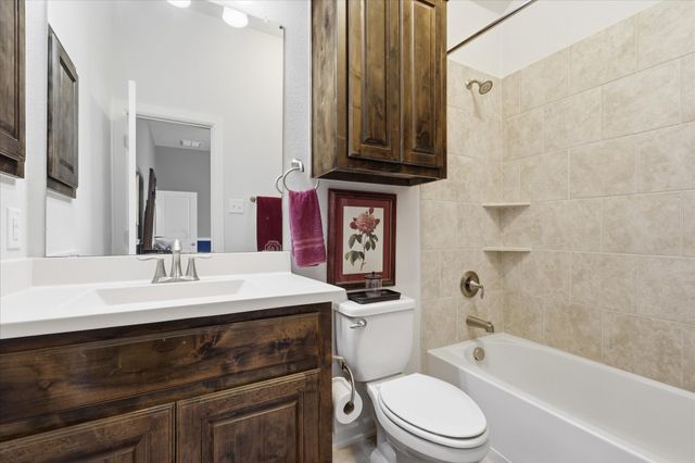 2713 Cole Castle Drive, Lewisville, TX 75056