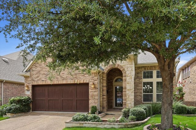 2713 Cole Castle Drive, Lewisville, TX 75056