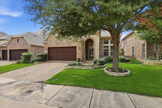2713 Cole Castle Drive, Lewisville, TX 75056