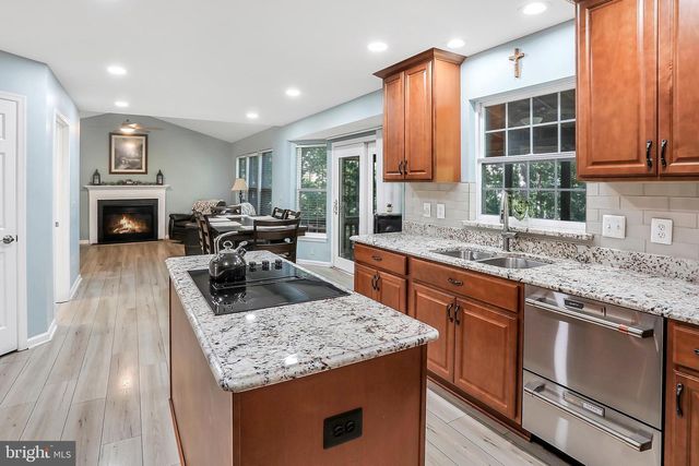 9739 ALLEGRO DR, Manassas, VA 20112