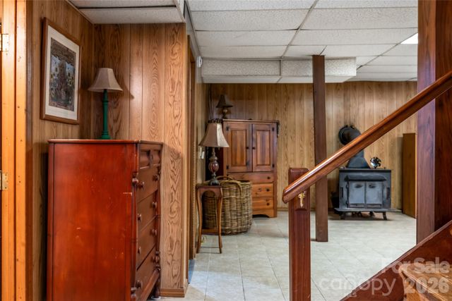 101 Guffey Mountain Road, Fairview, NC 28730