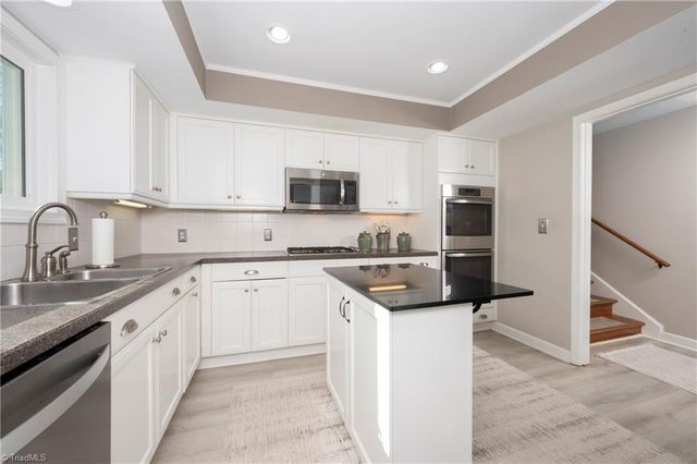 612 Riverbend Drive, Bermuda Run, NC 27006