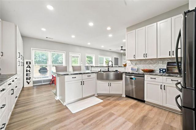 855 Tibwin Place, Lawrenceville, GA 30045