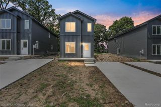 55 N. Roselawn Street, Pontiac, MI 48342