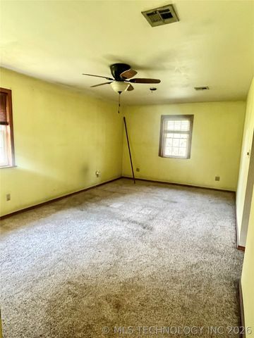 101 Juniper Drive, Canadian, OK 74425