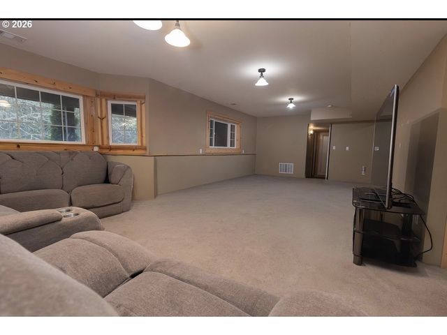 35464 S DICKEY PRAIRIE Rd, Molalla, OR 97038