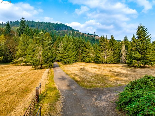 35464 S DICKEY PRAIRIE Rd, Molalla, OR 97038