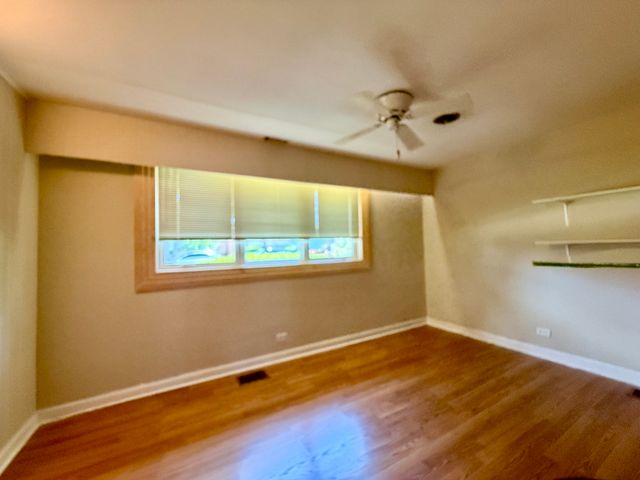 4138 Custer Avenue, Brookfield, IL 60513