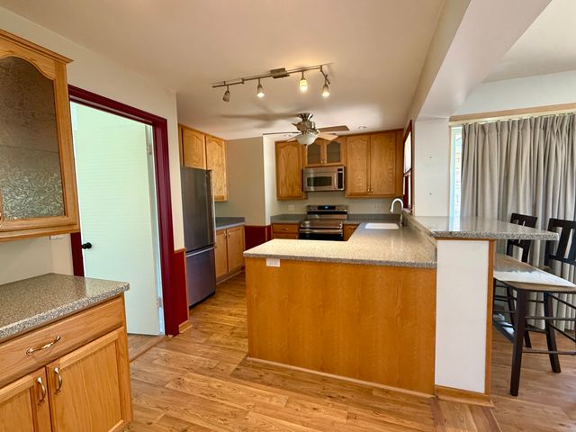 4138 Custer Avenue, Brookfield, IL 60513