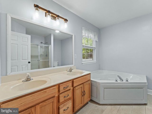 110 LEWIS CT, Franklinville, NJ 08322
