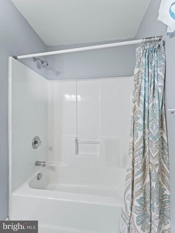 110 LEWIS CT, Franklinville, NJ 08322