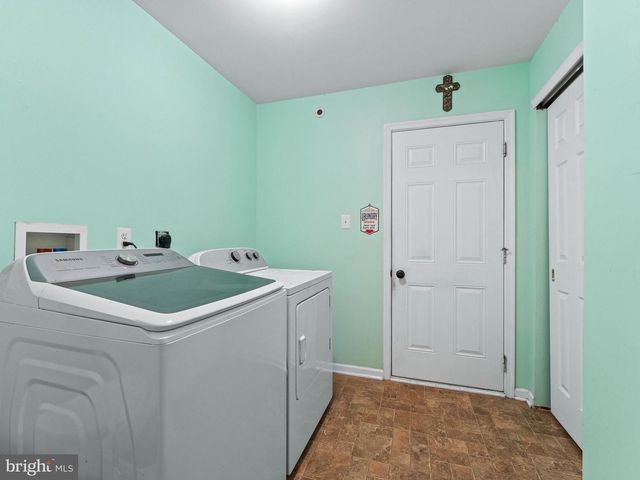 110 LEWIS CT, Franklinville, NJ 08322