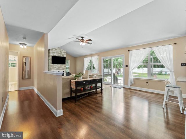 110 LEWIS CT, Franklinville, NJ 08322