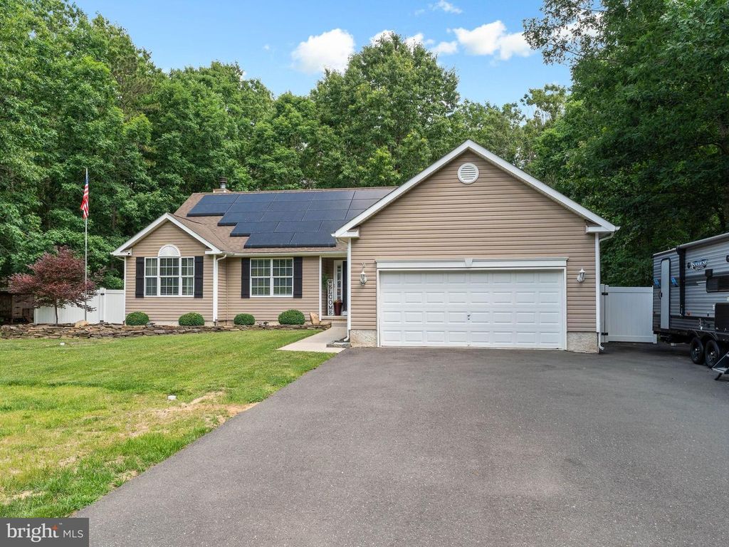 110 LEWIS CT, Franklinville, NJ 08322