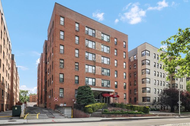 10 N Broadway 3H, White Plains, NY 10601