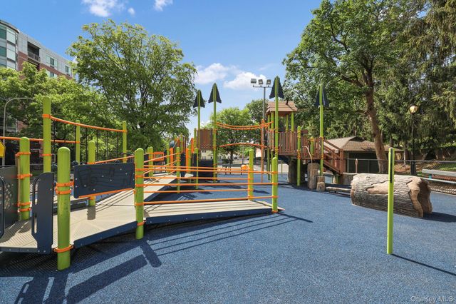 10 N Broadway 3H, White Plains, NY 10601