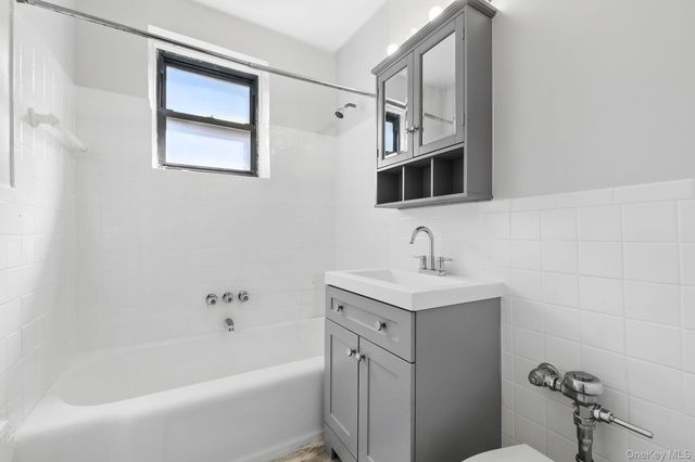 10 N Broadway 3H, White Plains, NY 10601