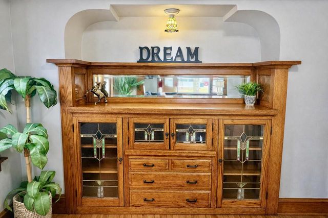 2181 S 91st STREET, Milwaukee, WI 53227