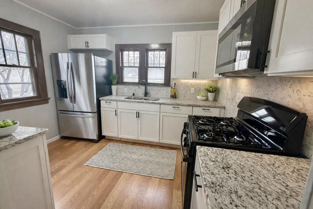 2181 S 91st STREET, Milwaukee, WI 53227