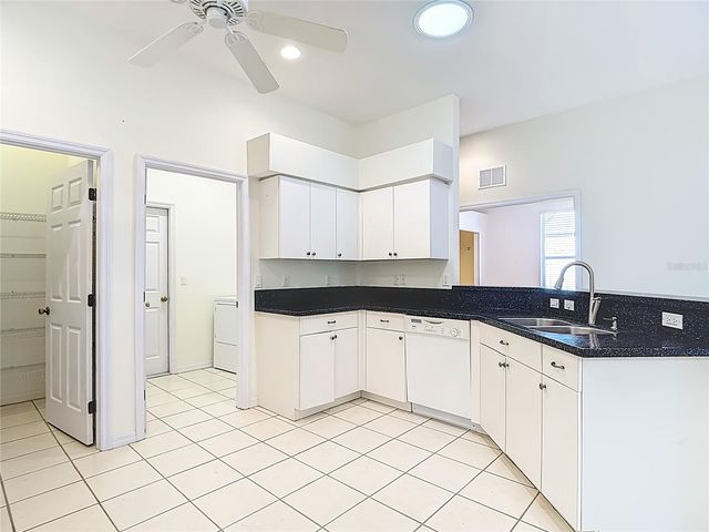 12200 PUTTER GREEN COURT, New Port Richey, FL 34654