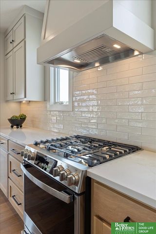 10815 S 219 Street, Gretna, NE 68028