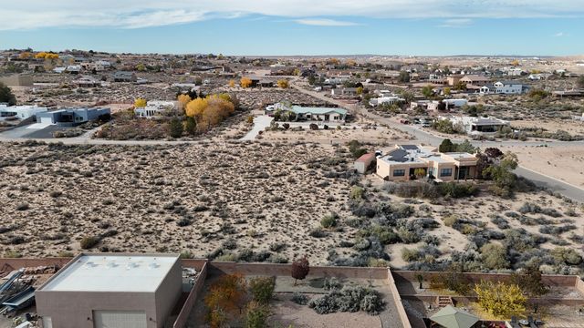 1580 Chihuahua Road NE, Rio Rancho, NM 87144
