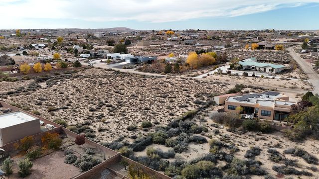 1580 Chihuahua Road NE, Rio Rancho, NM 87144