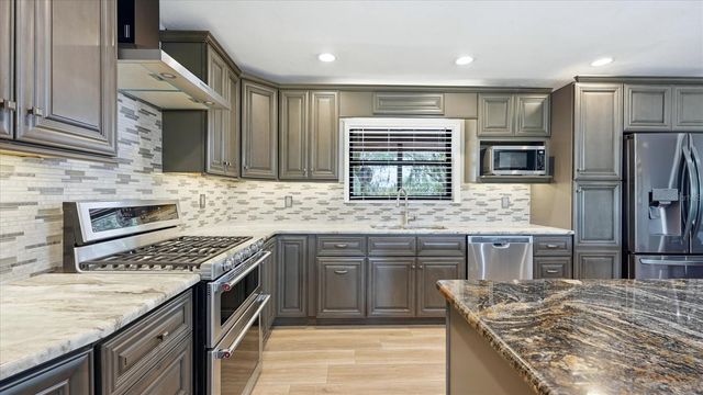 6204 JUEL GILL ROAD, Myakka City, FL 34251